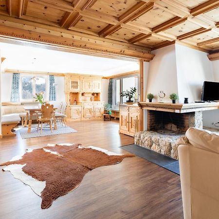 Spacious Apartment With Fantastic Alpine Panorama Saint-Moritz Dış mekan fotoğraf